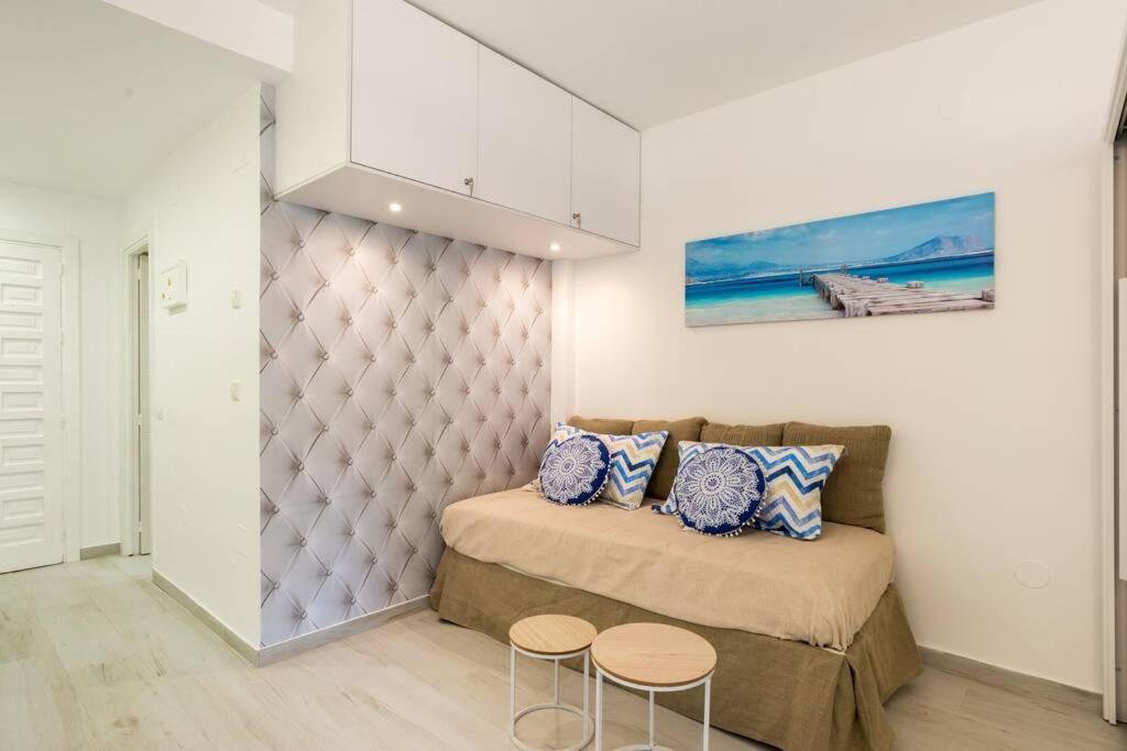 Sol Apartment - C&G Benal Beach Benalmádena Eksteriør billede