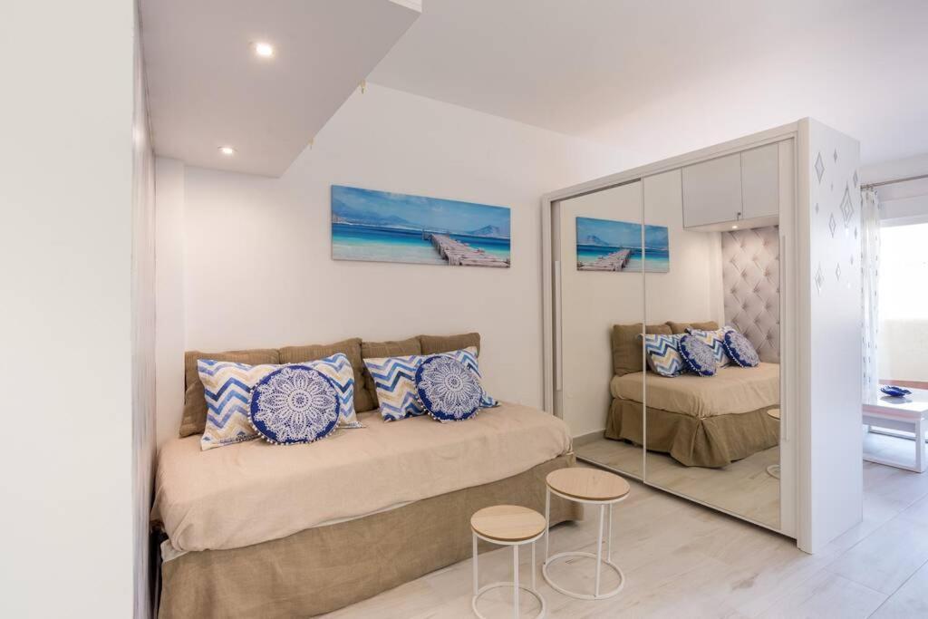 Sol Apartment - C&G Benal Beach Benalmádena Eksteriør billede